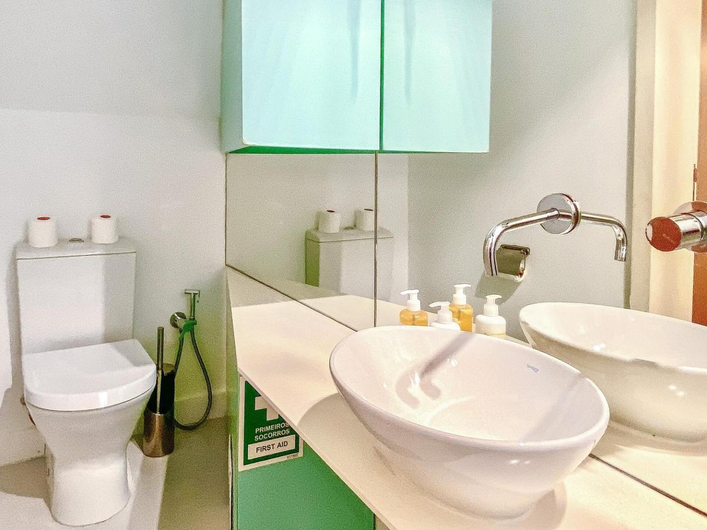 Ground Floor With Private Patio And Ac Apartment